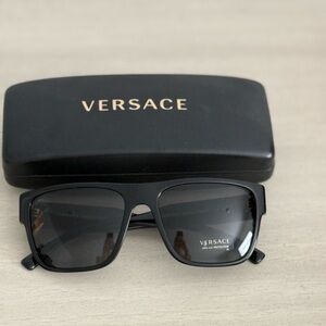 Versace Black Men's / Unisex Sunglasses NWT